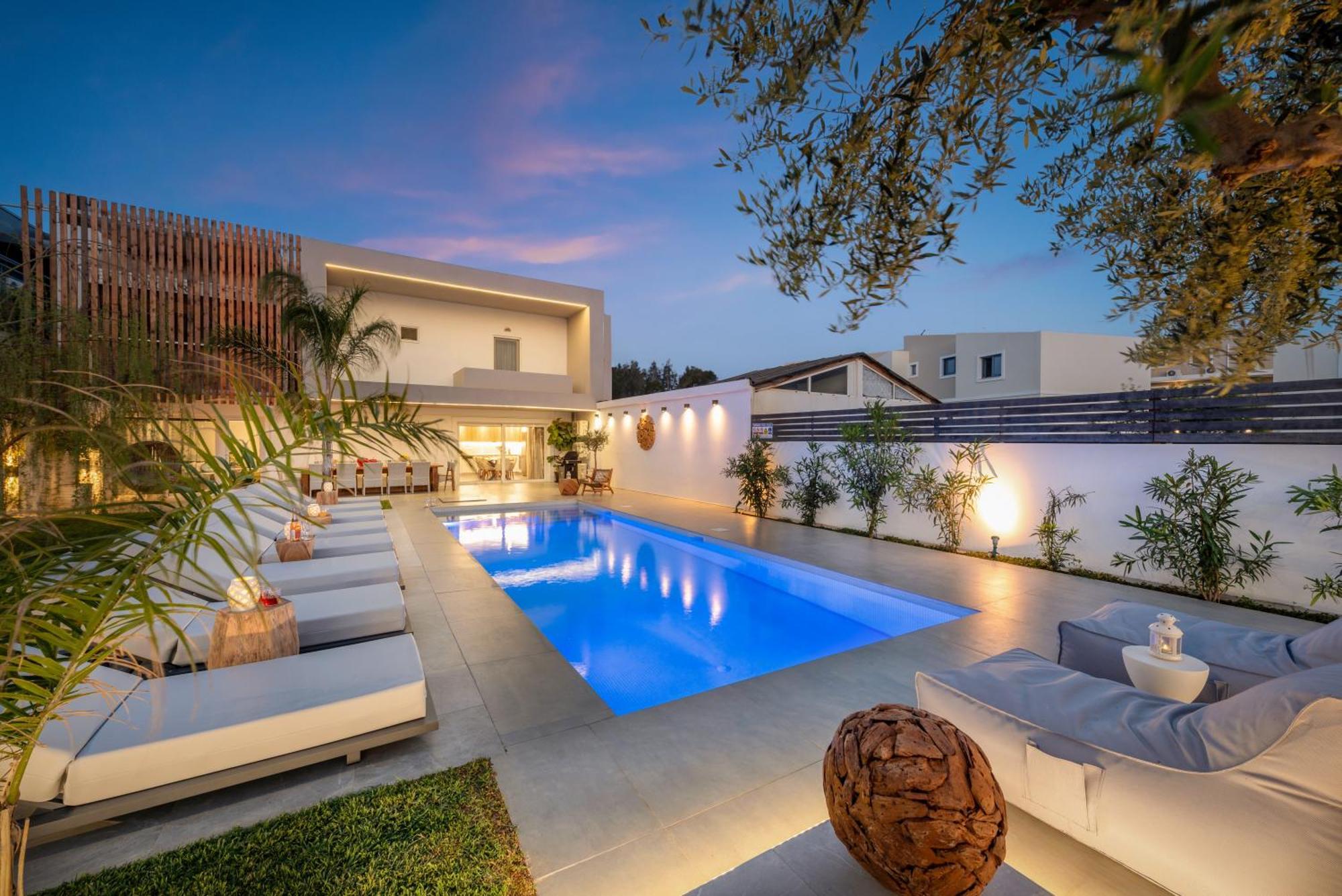 גאורגיופוליס Hypnosis Beachside Villa With Private Heated Pool מראה חיצוני תמונה