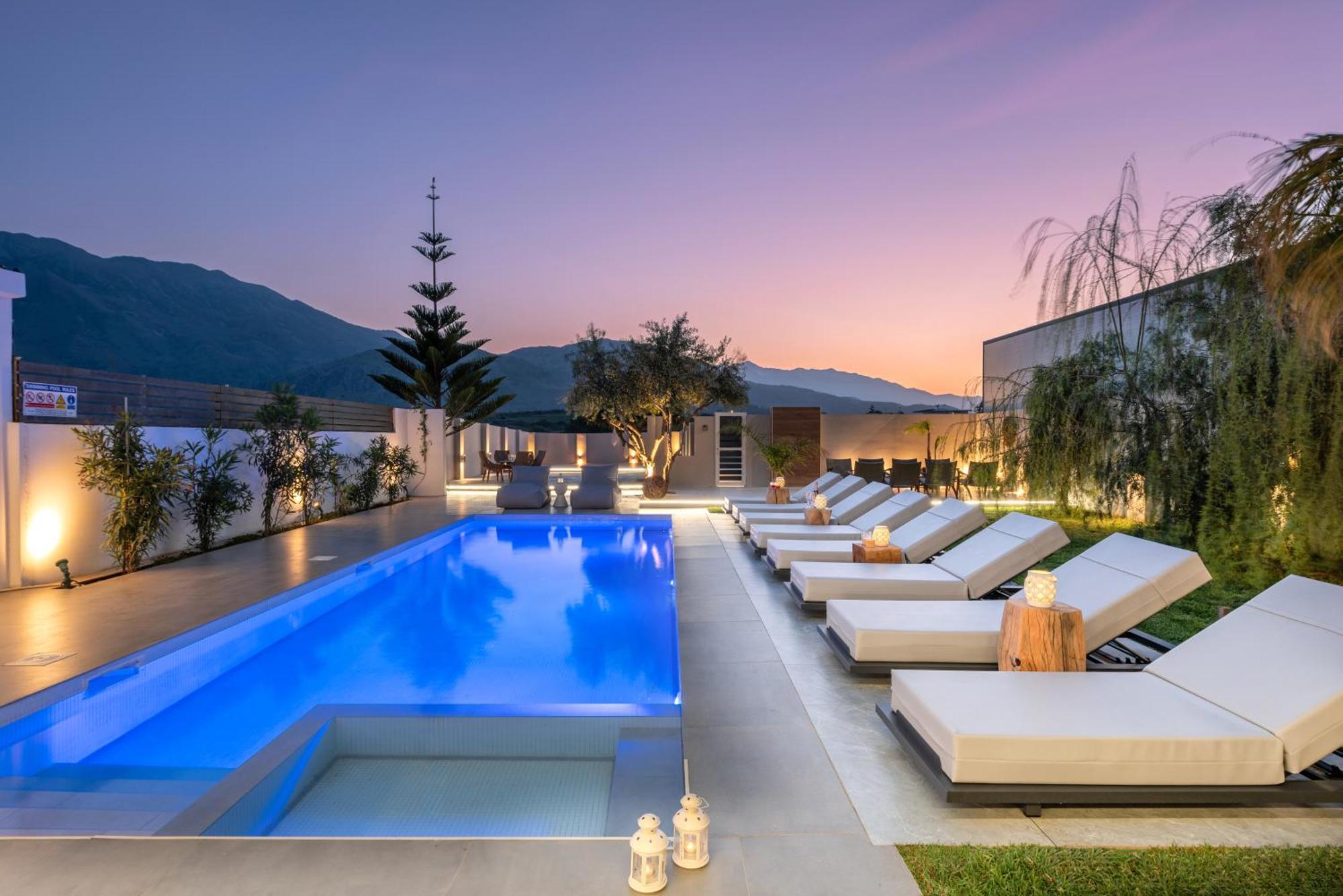 גאורגיופוליס Hypnosis Beachside Villa With Private Heated Pool מראה חיצוני תמונה